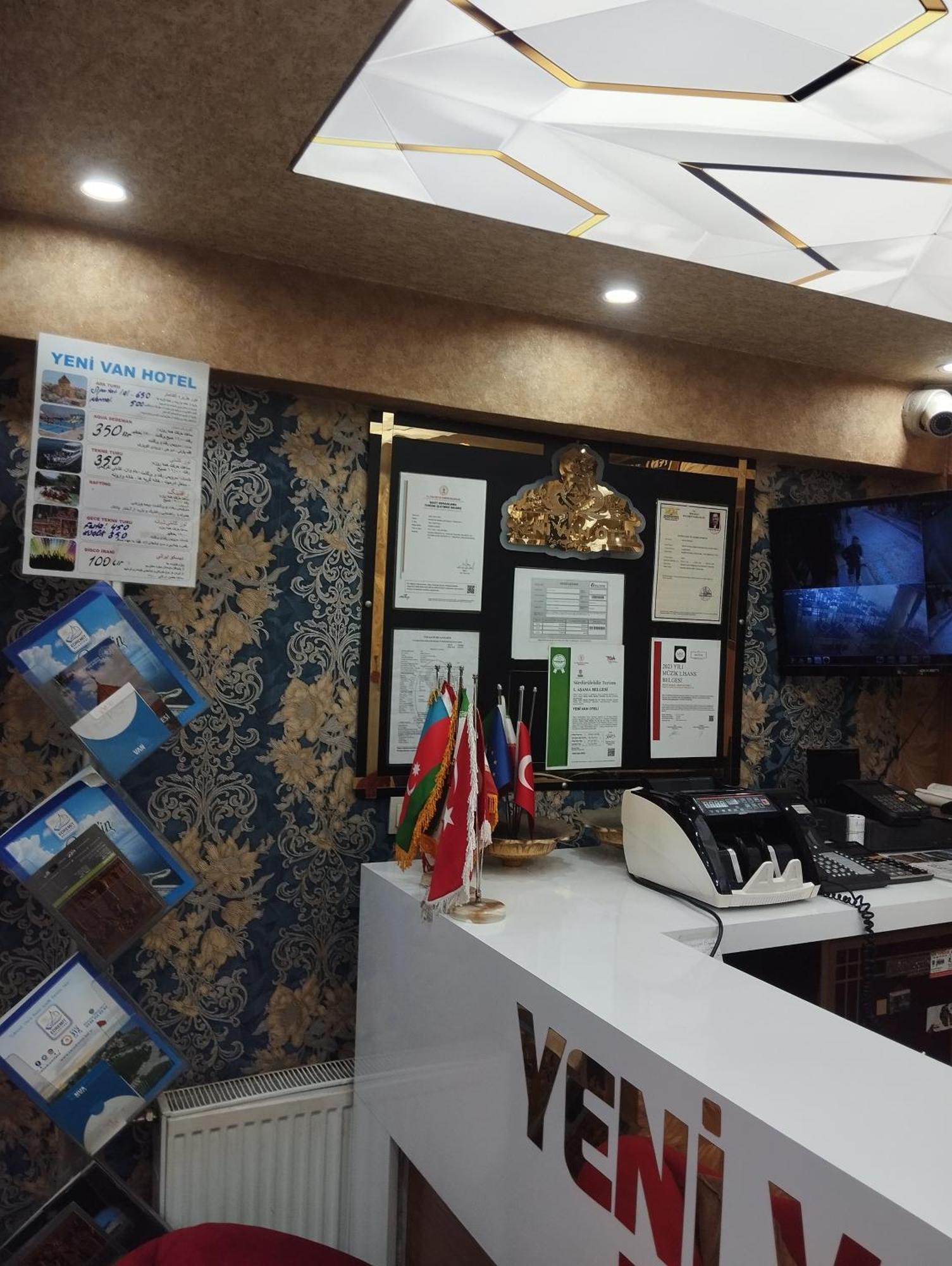 Yeni Van Otel Bostanici ภายนอก รูปภาพ